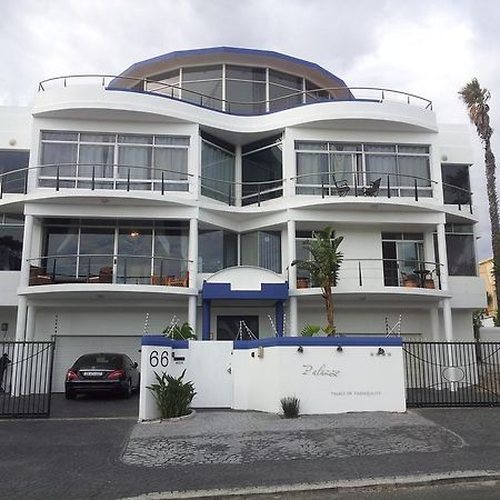 Hotel Bread&Barrel Palazzo Blouberg Bloubergstrand Esterno foto