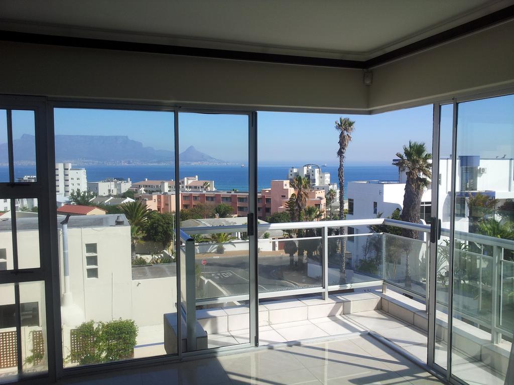 Hotel Bread&Barrel Palazzo Blouberg Bloubergstrand Esterno foto