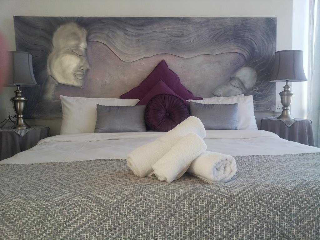 Hotel Bread&Barrel Palazzo Blouberg Bloubergstrand Esterno foto