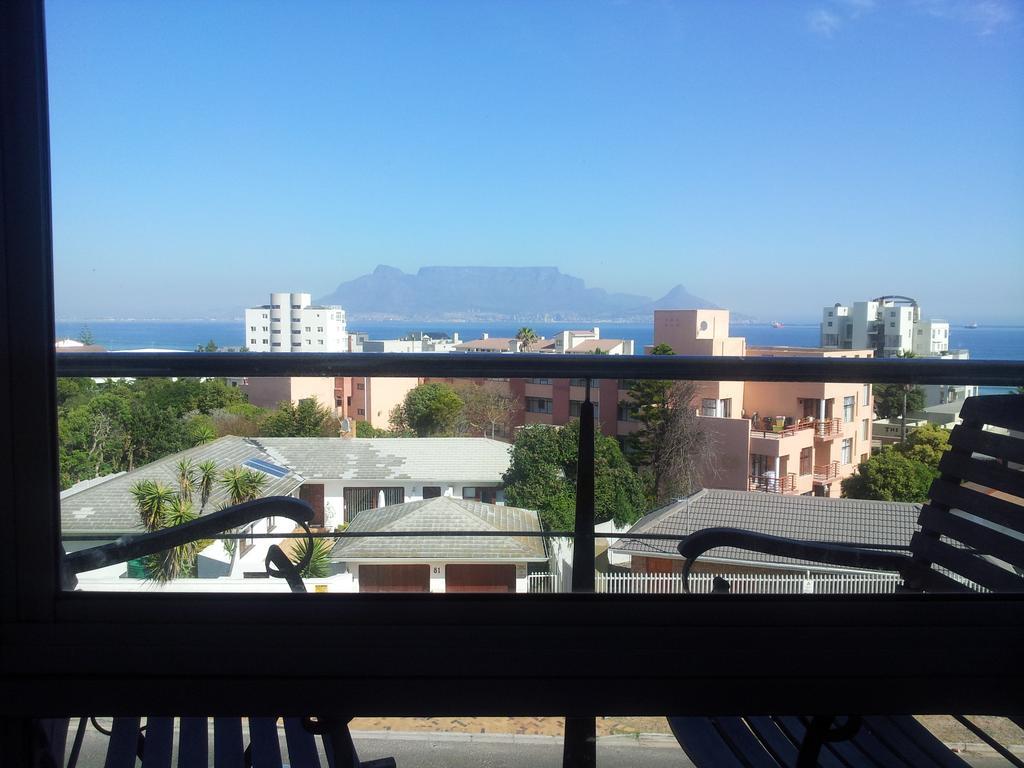 Hotel Bread&Barrel Palazzo Blouberg Bloubergstrand Esterno foto