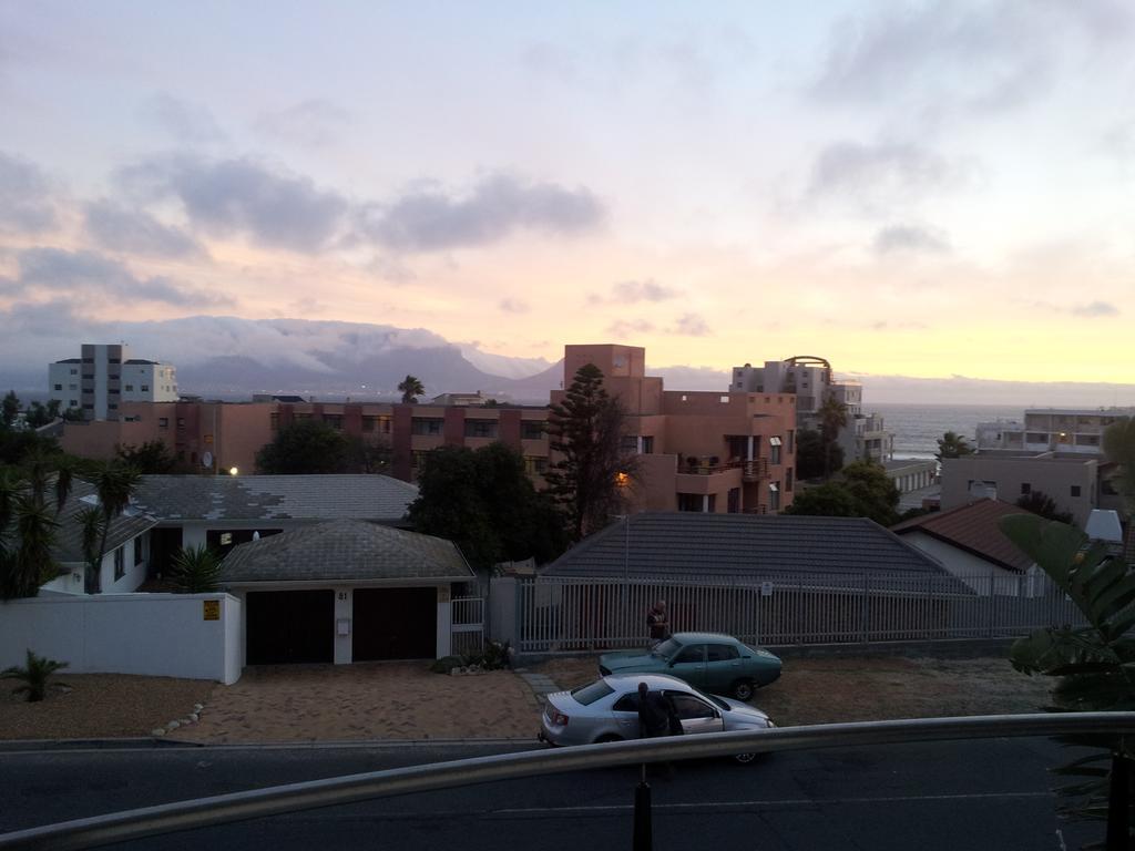 Hotel Bread&Barrel Palazzo Blouberg Bloubergstrand Esterno foto
