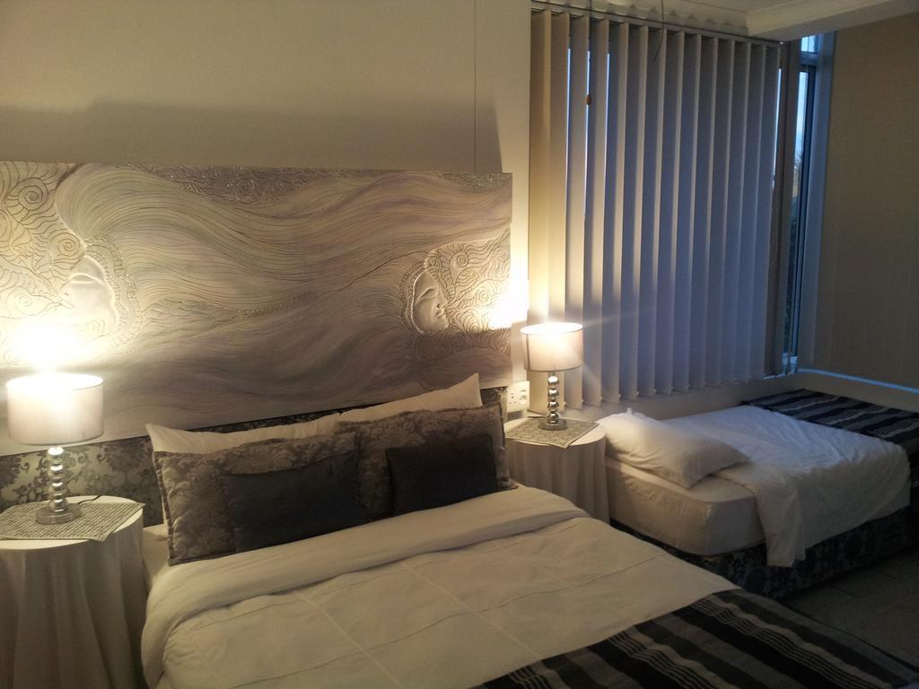 Hotel Bread&Barrel Palazzo Blouberg Bloubergstrand Esterno foto