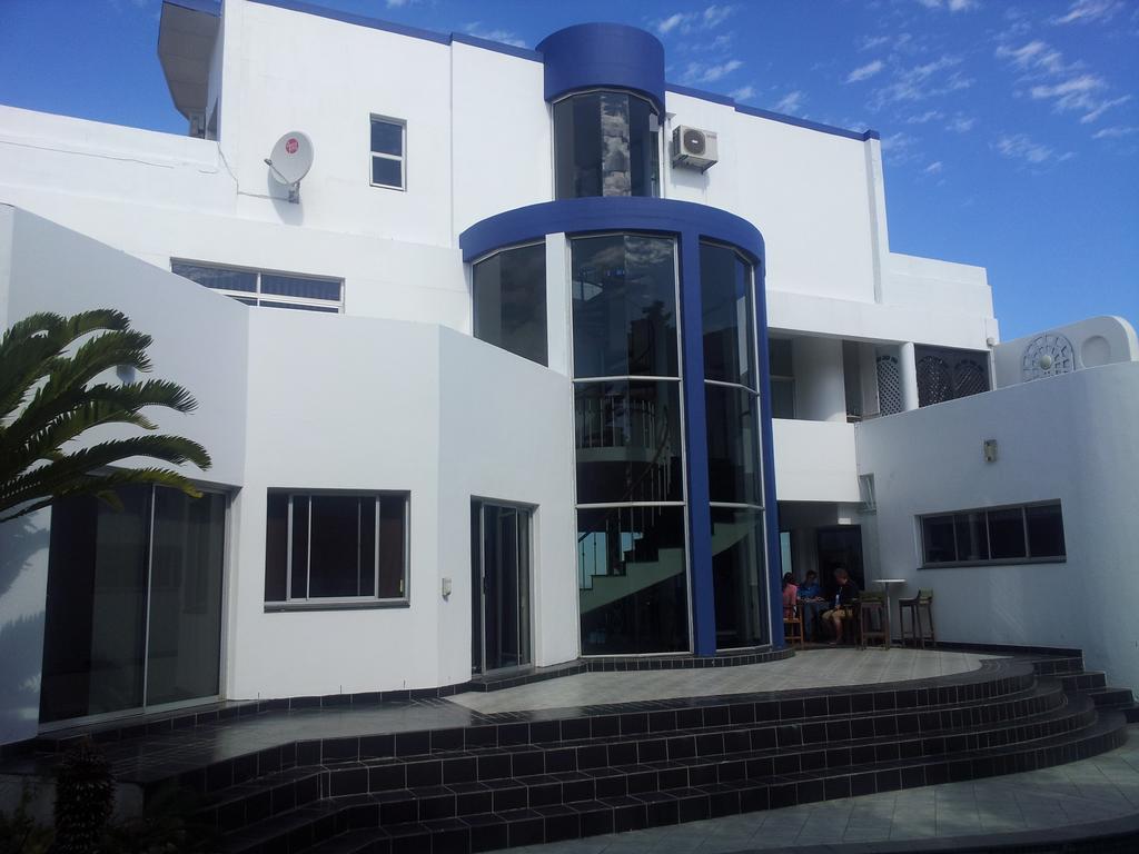 Hotel Bread&Barrel Palazzo Blouberg Bloubergstrand Esterno foto