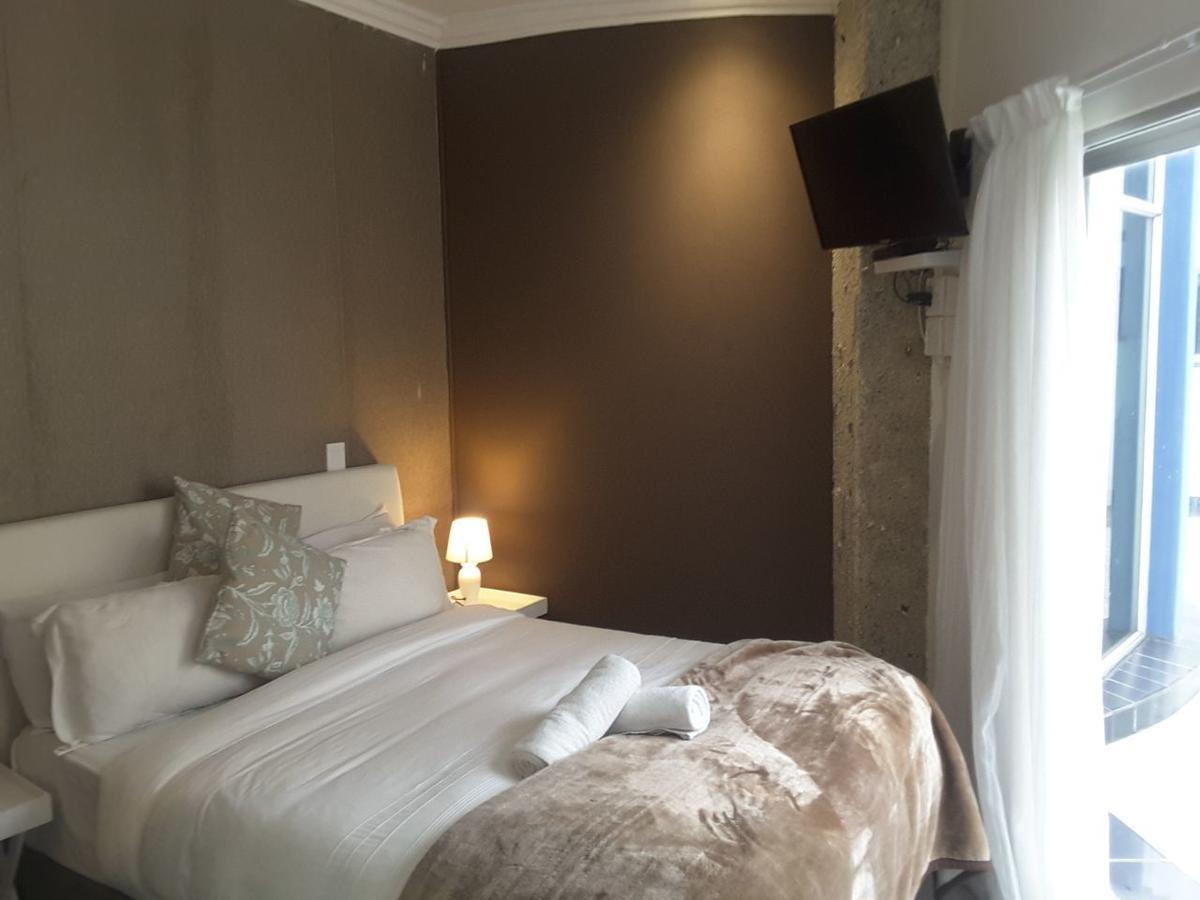 Hotel Bread&Barrel Palazzo Blouberg Bloubergstrand Esterno foto