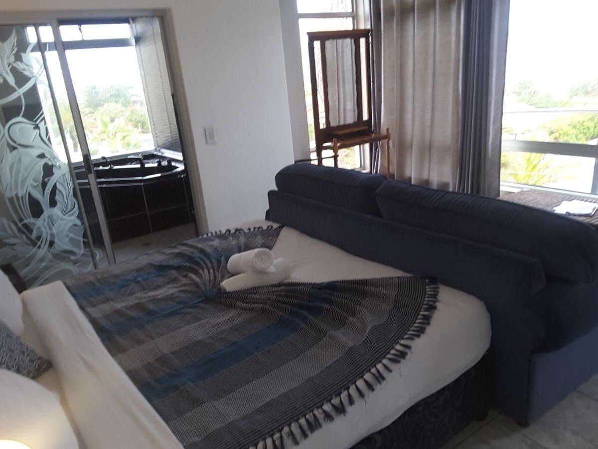 Hotel Bread&Barrel Palazzo Blouberg Bloubergstrand Esterno foto