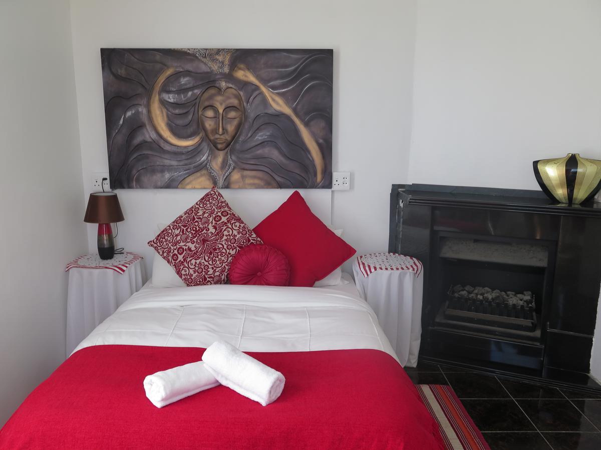 Hotel Bread&Barrel Palazzo Blouberg Bloubergstrand Esterno foto